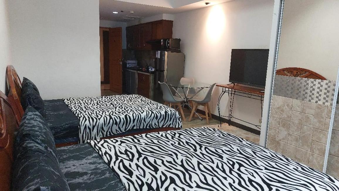 Manila Bay Front Delux Pearl Of The Orient Apartment Luaran gambar